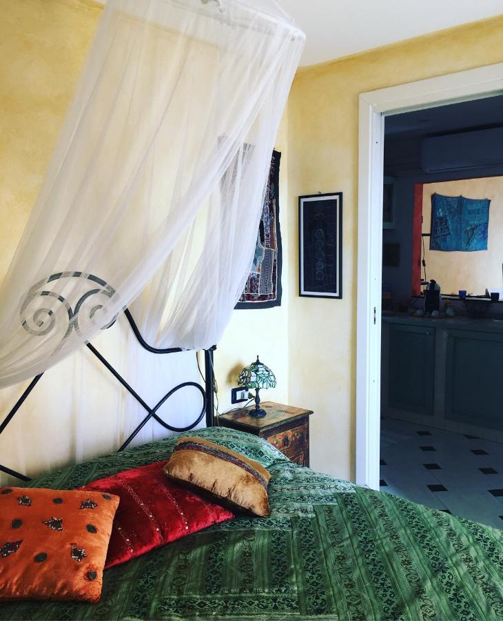 Romantic Sea View Flat In Genova Buitenkant foto