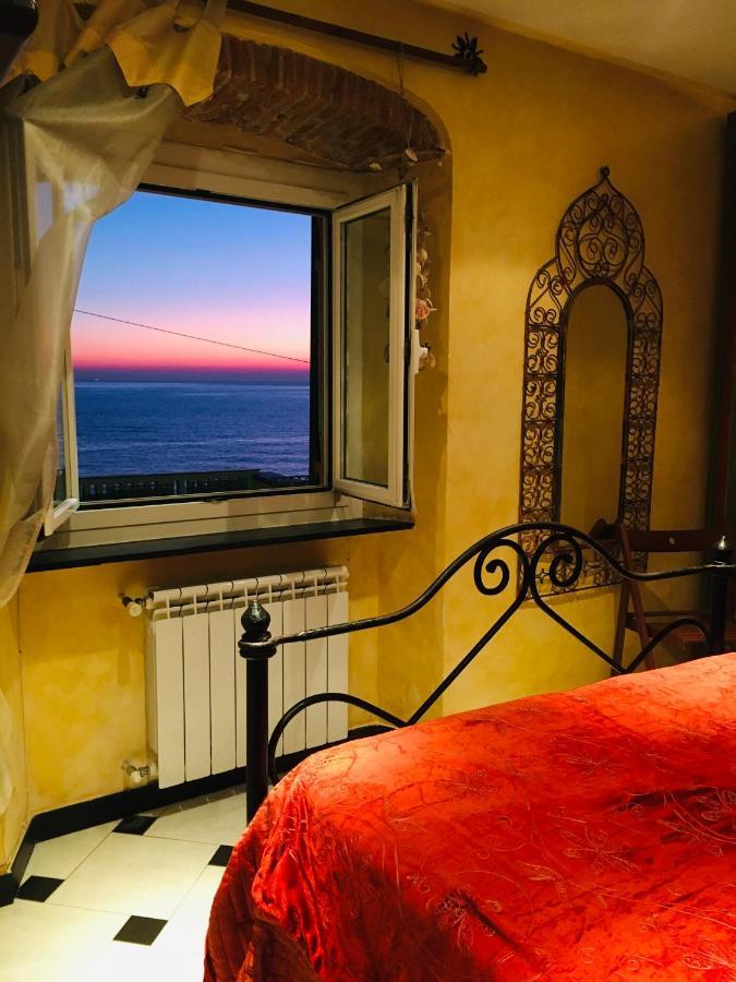 Romantic Sea View Flat In Genova Buitenkant foto
