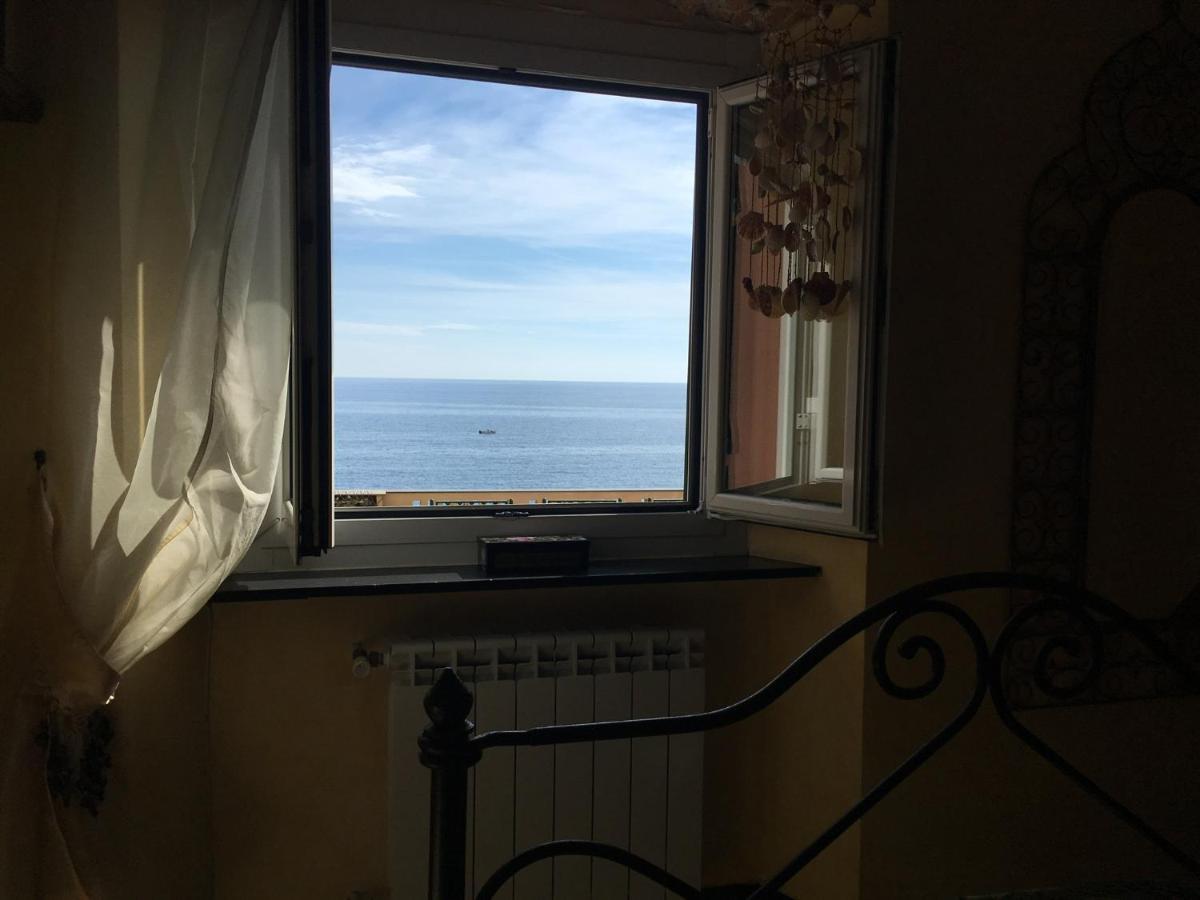 Romantic Sea View Flat In Genova Buitenkant foto